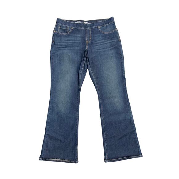 Levi Strauss & Co Signature Totally Shaping Pull On Bootcut 18 Flare Stretch - Picture 1 of 4